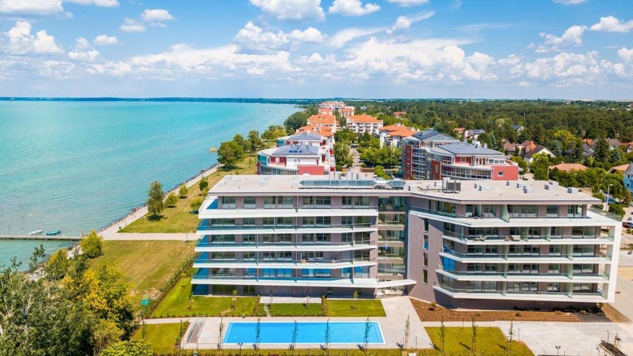 Myflat Coral Beach Apartment シオーフォク エクステリア 写真